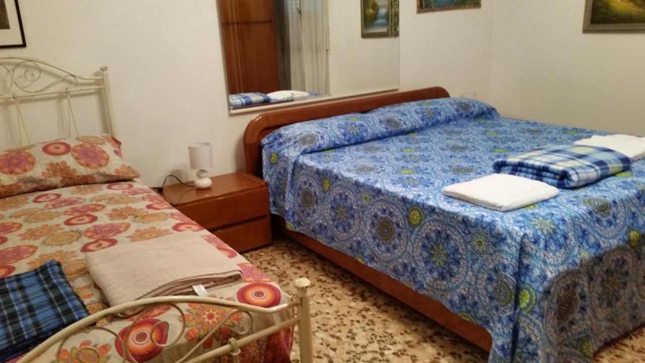 Casa Gramsci Bed & Breakfast Modena Ngoại thất bức ảnh