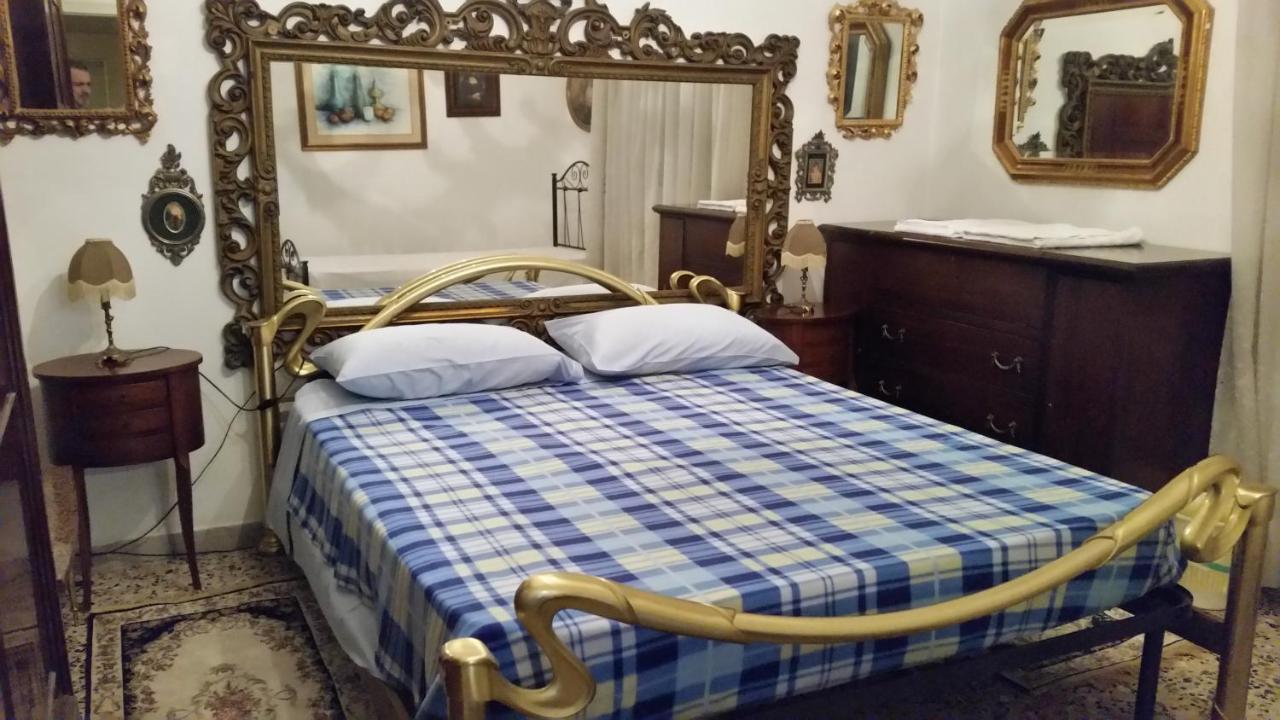 Casa Gramsci Bed & Breakfast Modena Ngoại thất bức ảnh