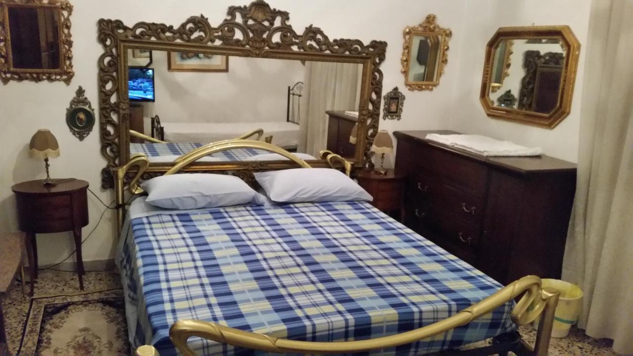 Casa Gramsci Bed & Breakfast Modena Ngoại thất bức ảnh