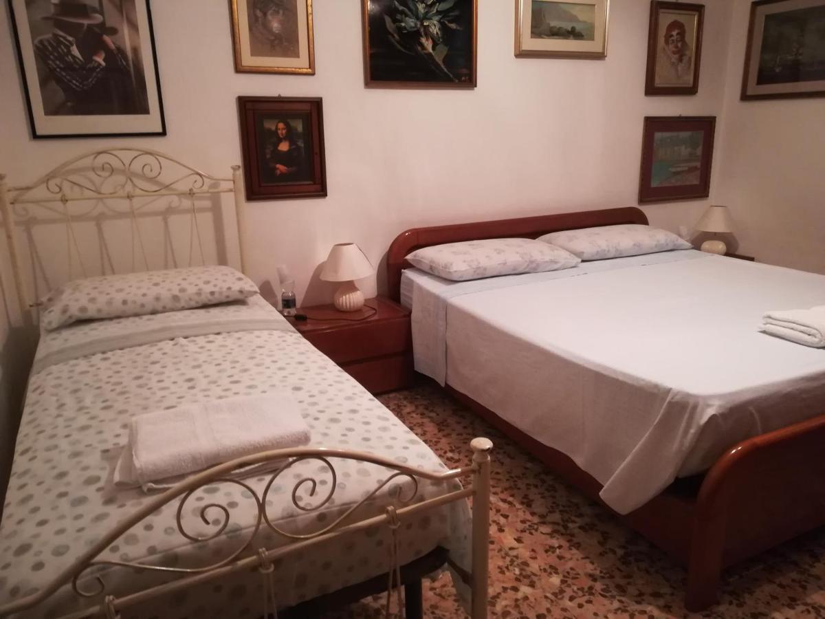 Casa Gramsci Bed & Breakfast Modena Ngoại thất bức ảnh