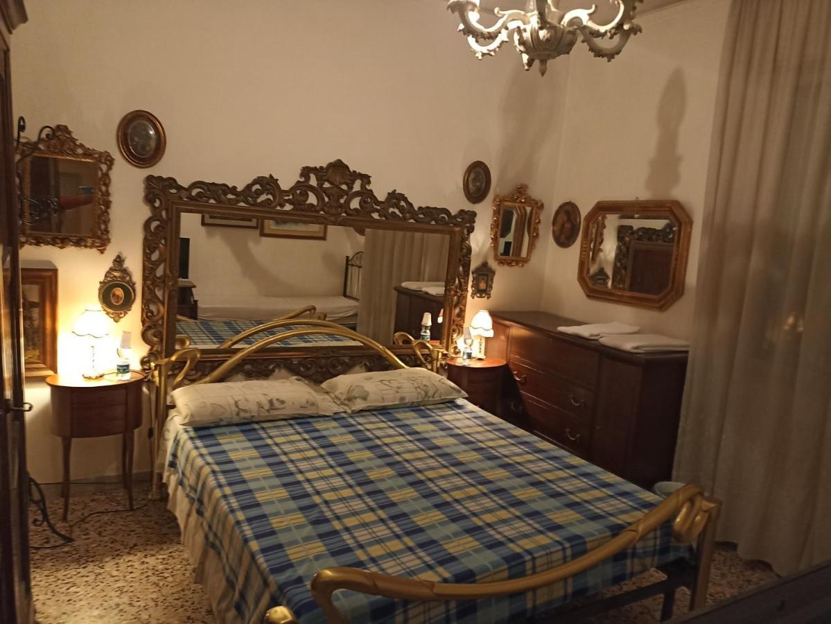 Casa Gramsci Bed & Breakfast Modena Ngoại thất bức ảnh